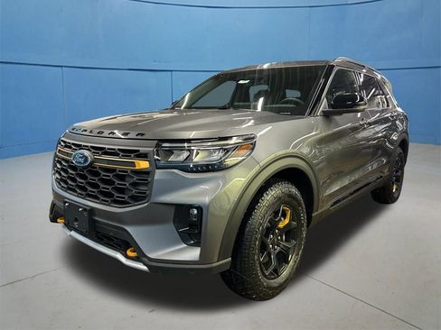 New 2026 Ford Explorer Tremor image 5