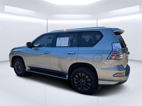 Used 2022 Lexus GX 460 Premium image 4