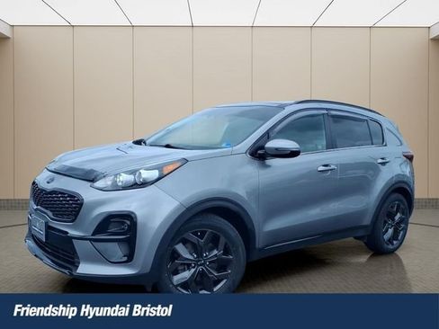 Used 2022 Kia Sportage Nightfall Edition FWD image 1