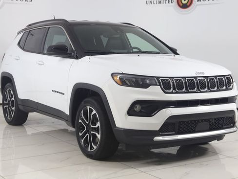 Used 2023 Jeep Compass Limited AWD/4WD image 19