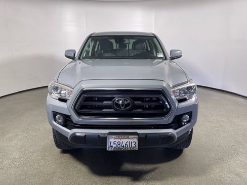 Certified 2020 Toyota Tacoma SR5 RWD image 8