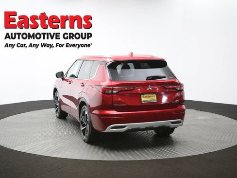 Used 2024 Mitsubishi Outlander SEL image 39