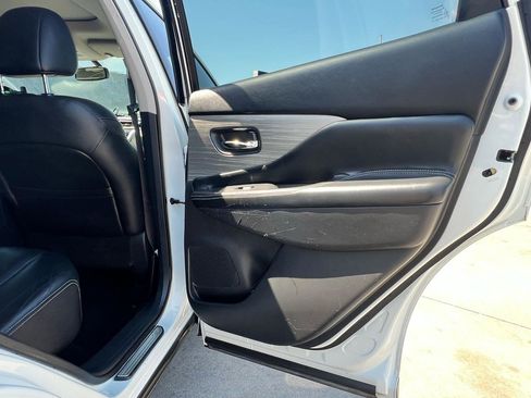 Used 2015 Nissan Murano SL w/ SL Technology Package AWD/4WD image 32