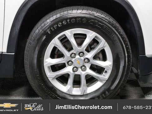 Used 2019 Chevrolet Traverse LT FWD image 33