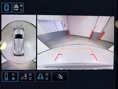 Used 2026 GMC Acadia Elevation w/ Black Edition image 15