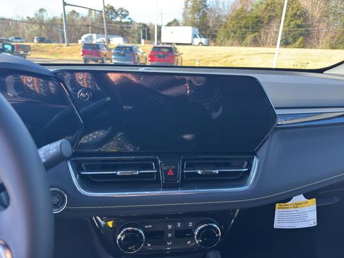 New 2026 Chevrolet TrailBlazer ACTIV w/ Convenience Package image 11