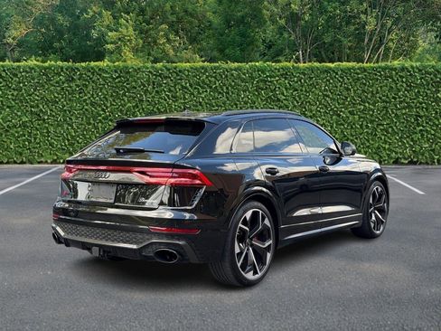Used 2023 Audi RS Q8 w/ Black Optic Package AWD/4WD image 3