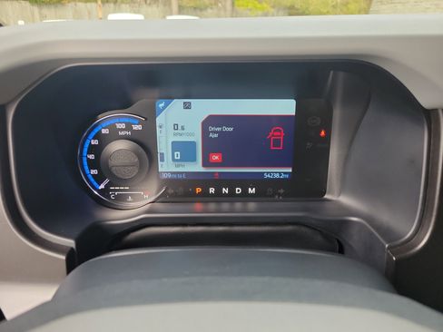 Used 2021 Ford Bronco Badlands image 23