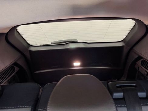 Used 2020 Ford Escape SE FWD image 21