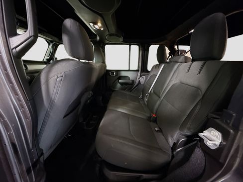 Used 2023 Jeep Wrangler Unlimited w/ Cold Weather Group image 25