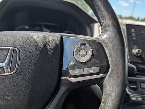 Used 2019 Honda Pilot Elite image 19