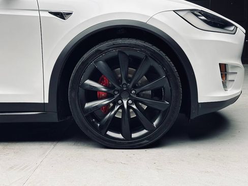 Used 2020 Tesla Model X Performance AWD/4WD image 41