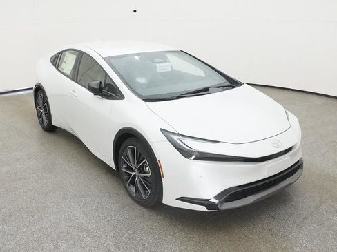 New 2025 Toyota Prius XLE image 52