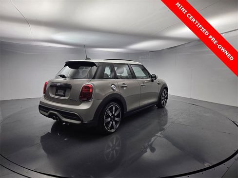 Used 2023 MINI Cooper S image 15