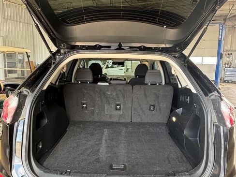 Used 2019 Ford Edge SE AWD/4WD image 6