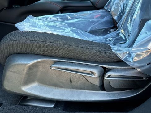New 2026 Honda HR-V Sport image 12