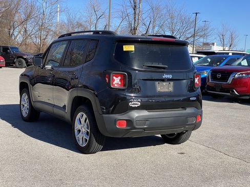 Used 2017 Jeep Renegade Latitude image 5