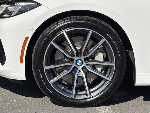 Used 2026 BMW 430i Coupe w/ Premium Package RWD image 38