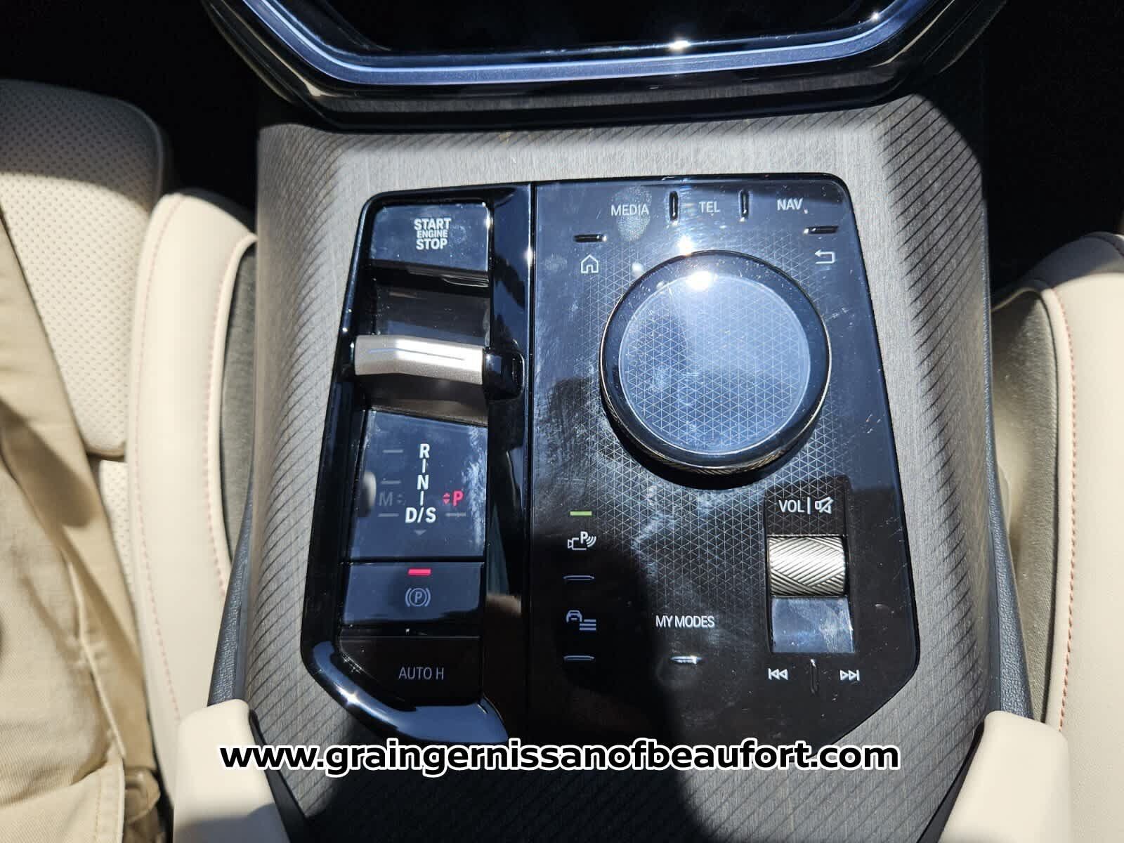 Used 2025 BMW X3 xDrive30i w/ Premium Package AWD/4WD image 11