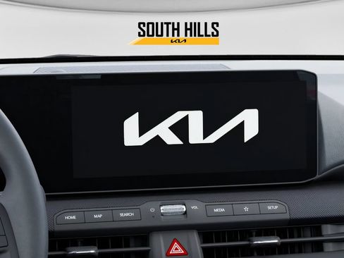New 2026 Kia K4 FWD image 20