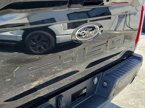 Used 2023 Ford F150 Lariat w/ Equipment Group 502A High AWD/4WD image 5