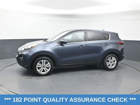 Used 2017 Kia Sportage LX image 4