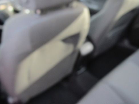 Used 2017 Chevrolet Cruze LT image 8