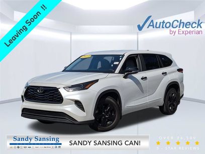 Used 2023 Toyota Highlander L