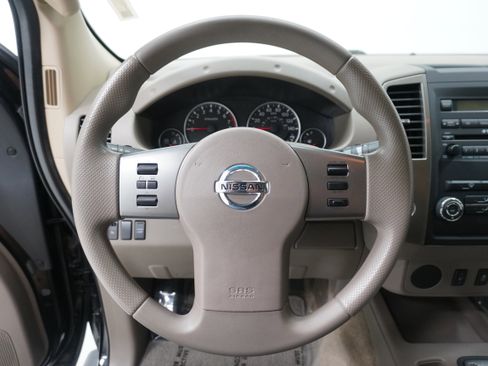 Used 2012 Nissan Frontier SL RWD image 15