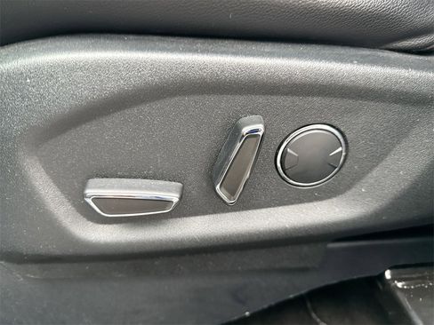 Used 2018 Ford Explorer Sport w/ Equipment Group 401A image 14