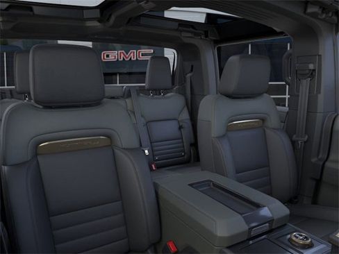 New 2025 GMC Hummer EV 2X image 24