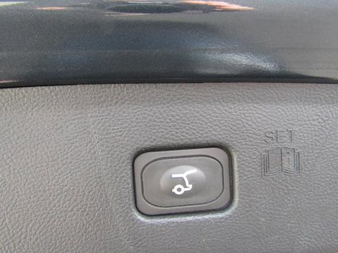 Used 2024 Ford Edge SEL w/ Convenience Package AWD/4WD image 12