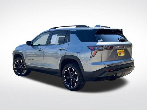 Used 2025 Chevrolet Equinox RS w/ Safety and Technology Package FWD image 3