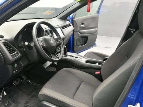 Used 2020 Honda HR-V Sport image 14
