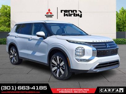 New 2025 Mitsubishi Outlander SE