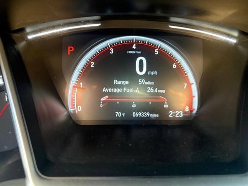 Used 2021 Honda Civic Sport image 4