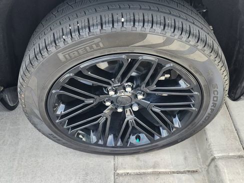 Used 2023 Jeep Wagoneer Series II image 41