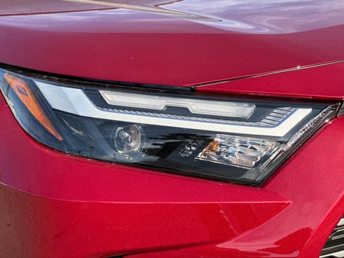 New 2025 Toyota RAV4 XLE image 31