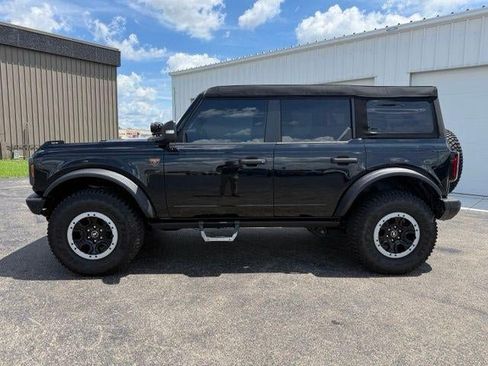 Used 2024 Ford Bronco Badlands AWD/4WD image 9