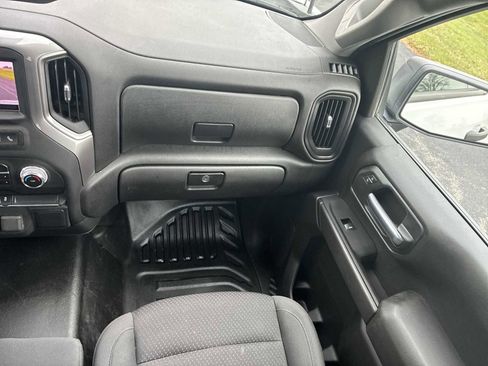 Used 2024 GMC Sierra 2500 Pro w/ Convenience Package image 23