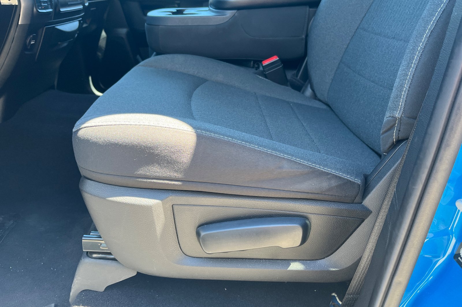Used 2024 RAM 1500 Warlock AWD/4WD image 19