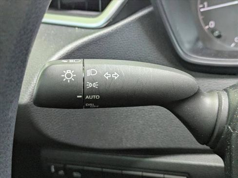Used 2024 Toyota Corolla LE FWD image 7