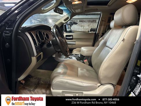 Used 2011 Toyota Sequoia Limited AWD/4WD image 16