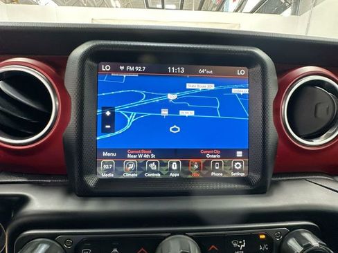 Used 2020 Jeep Gladiator Rubicon AWD/4WD image 20