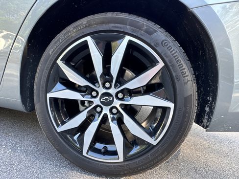 Used 2025 Chevrolet Malibu RS FWD image 18