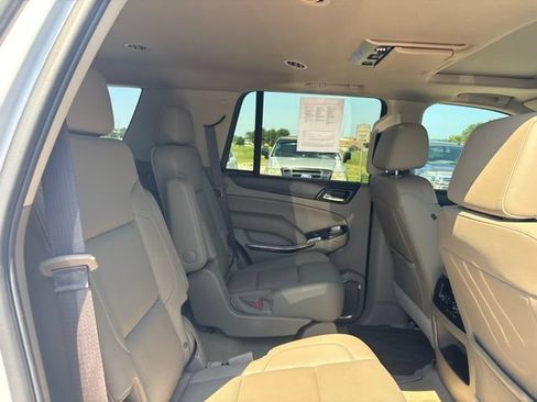 Used 2018 GMC Yukon SLT w/ Open Road Package RWD image 40