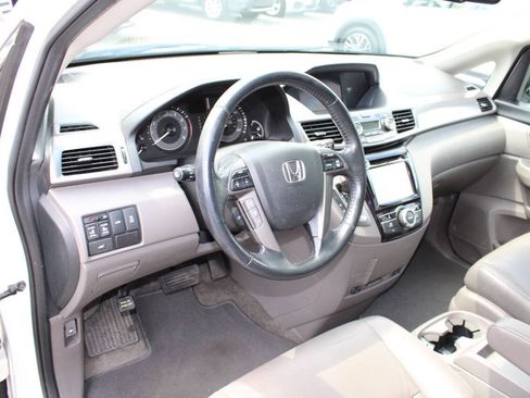 Used 2017 Honda Odyssey EX-L image 13