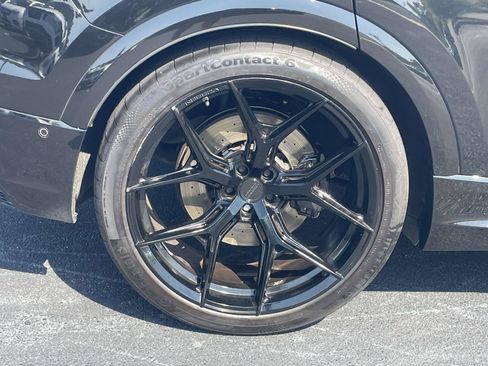Used 2022 Audi RS Q8 w/ Black Optic Package AWD/4WD image 8