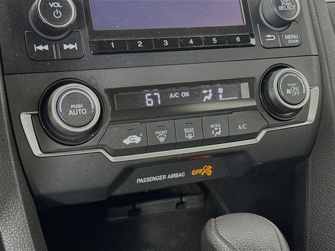 Certified 2021 Honda Civic LX image 15