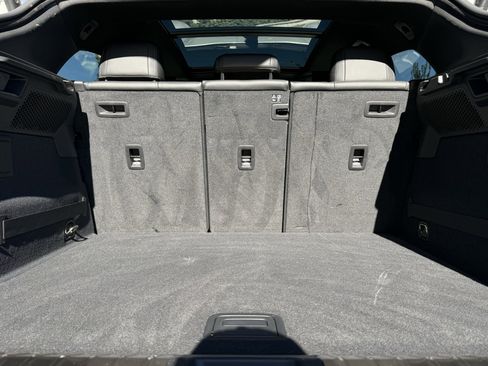 Used 2025 Porsche Macan 4S Electric image 35